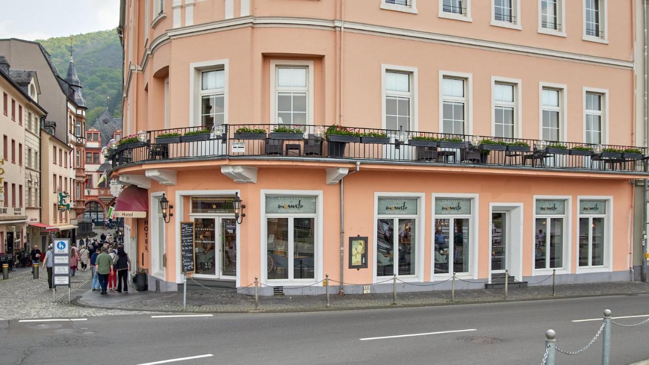 Moselhotel Roemischer Kaiser Бернкастель-Кюс Экстерьер фото